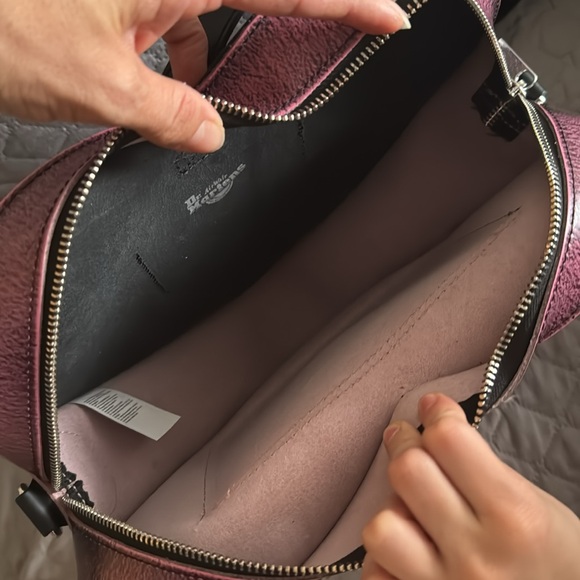 Dr.Martens Heart Backpack Crossbody - Picture 4 of 7